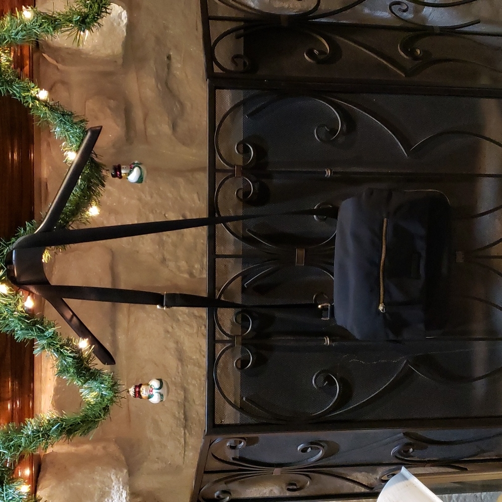 Awesome Tahari black nylon tri-fold crossbody